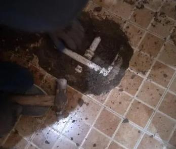 珲春卫生间漏水维修公司为您分享下卫生间渗水如何处理及注意事项