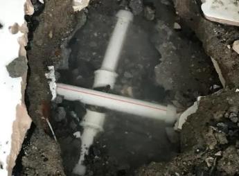 珲春阳台漏水维修公司为您分享楼上楼下漏水怎么处理